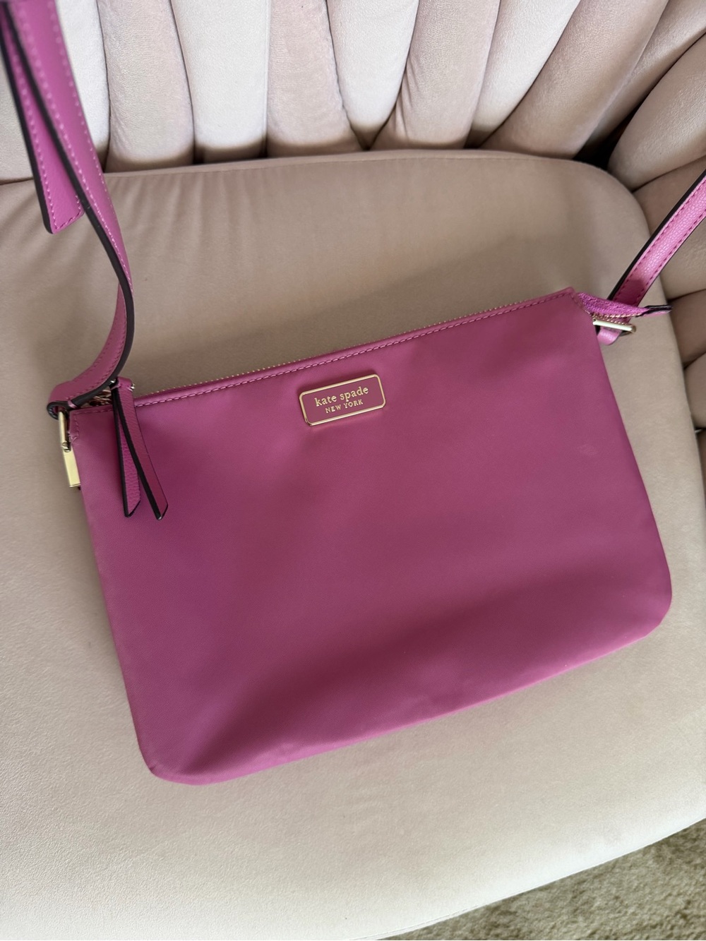 ⭐️FREE SHIPPING⭐️ kate spade Dawn Triple Gusset Pink Nylon Crossbody